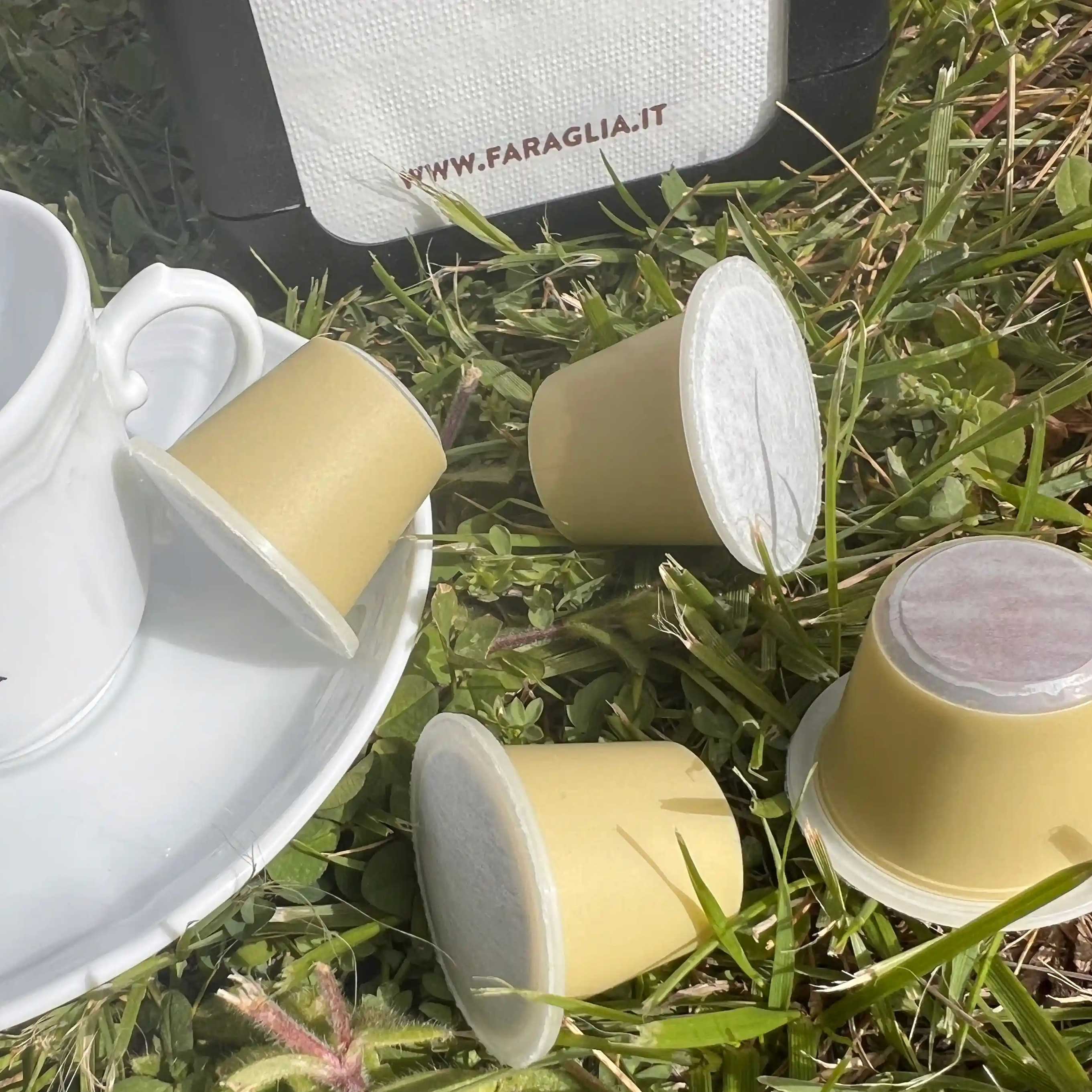 NOVITA' Capsule Compostabili 100% Green Selezione Bar compatibile Nespresso*
